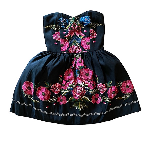 Forever 21 Garden Chic Dress Aline Black. RARE. Size Small. - Picture 2 of 10